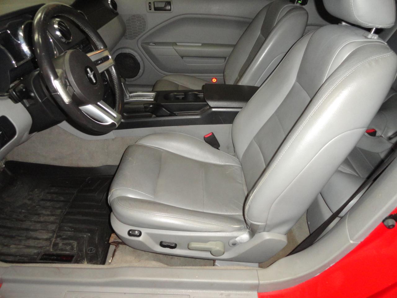 Ford Mustang 2dr Conv Premium 2007