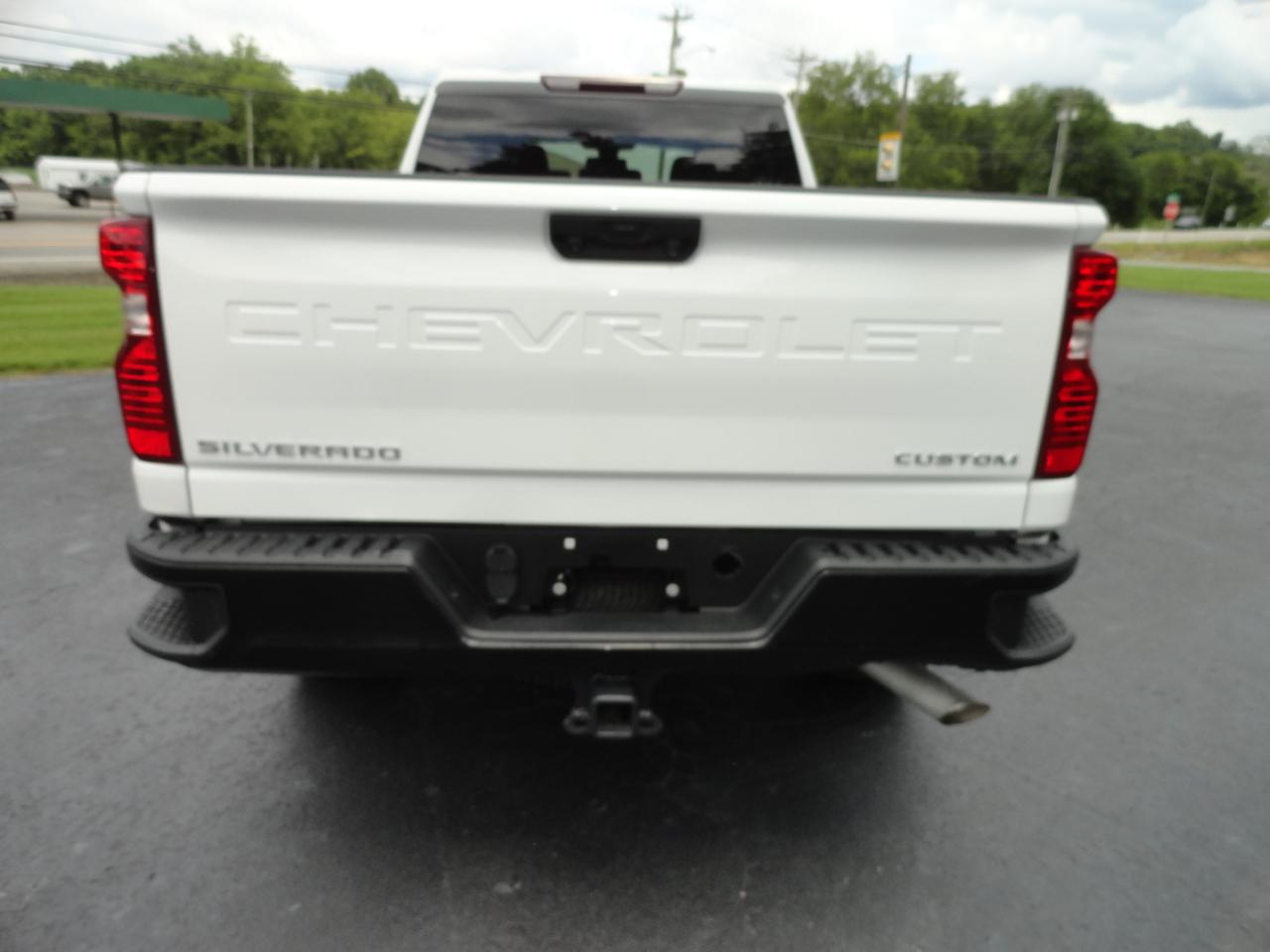 Chevrolet Silverado 2500HD 4WD Crew Cab 159" Custom 2022