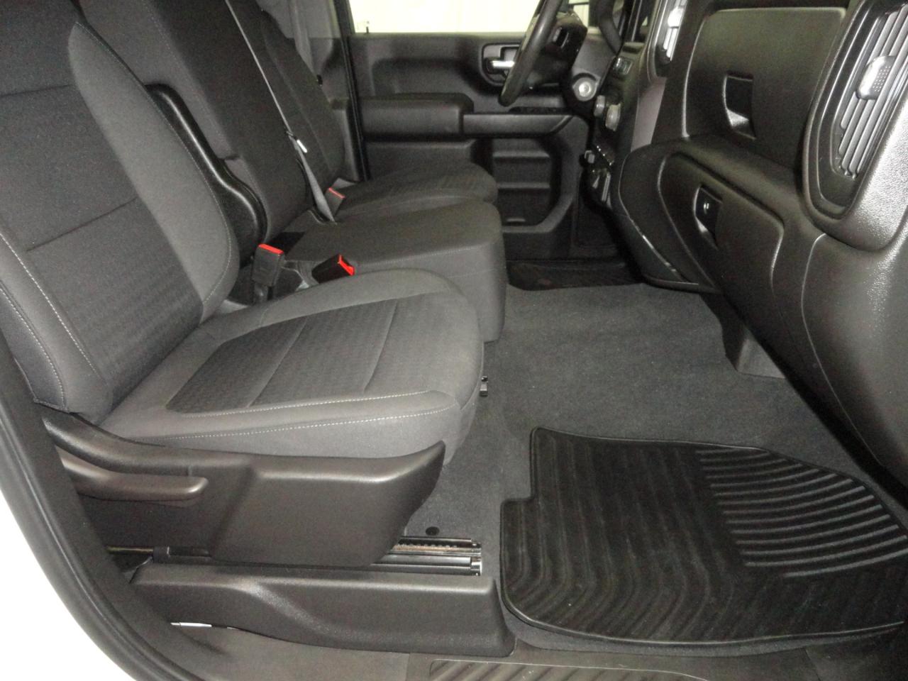 Chevrolet Silverado 2500HD 4WD Crew Cab 159" Custom 2022