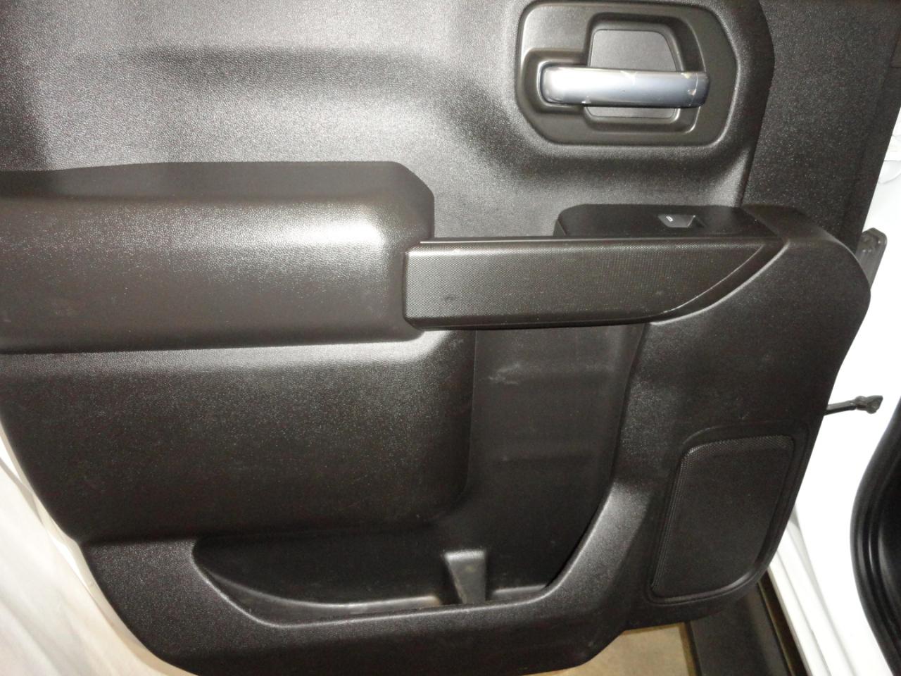 Chevrolet Silverado 2500HD 4WD Crew Cab 159" Custom 2022