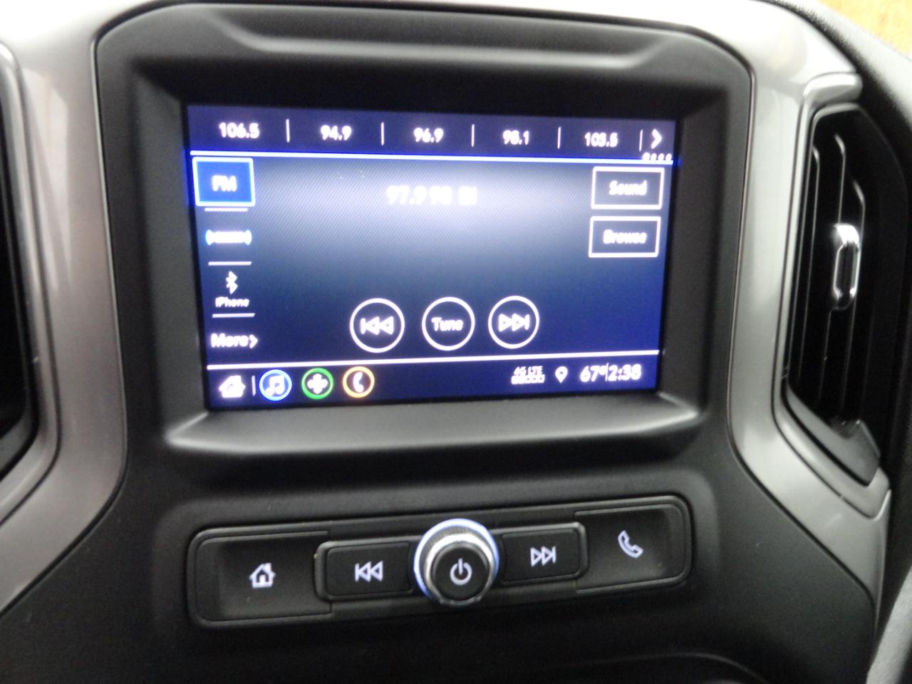 Chevrolet Silverado 2500HD 4WD Crew Cab 159" Custom 2022