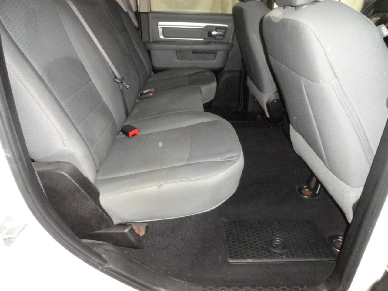 RAM 1500 Classic SLT 4x2 Crew Cab 6'4" Box 2019