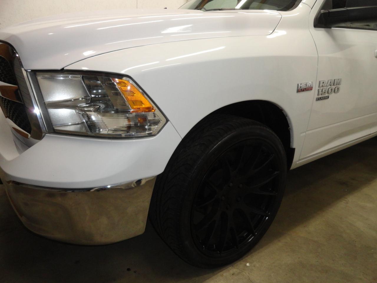 RAM 1500 Classic SLT 4x2 Crew Cab 6'4" Box 2019