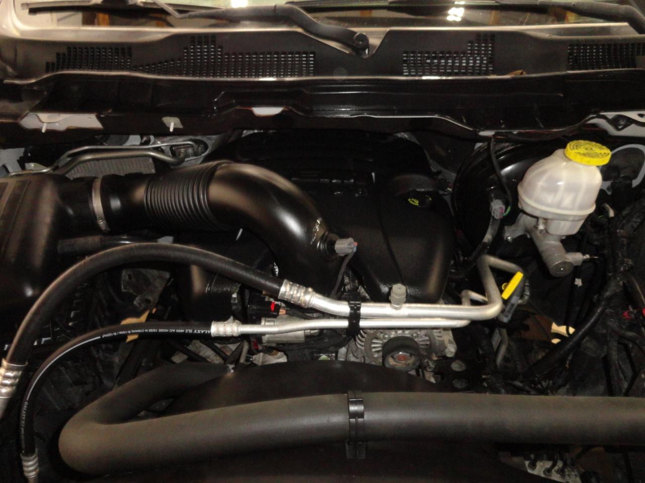 RAM 1500 Classic SLT 4x2 Crew Cab 6'4" Box 2019