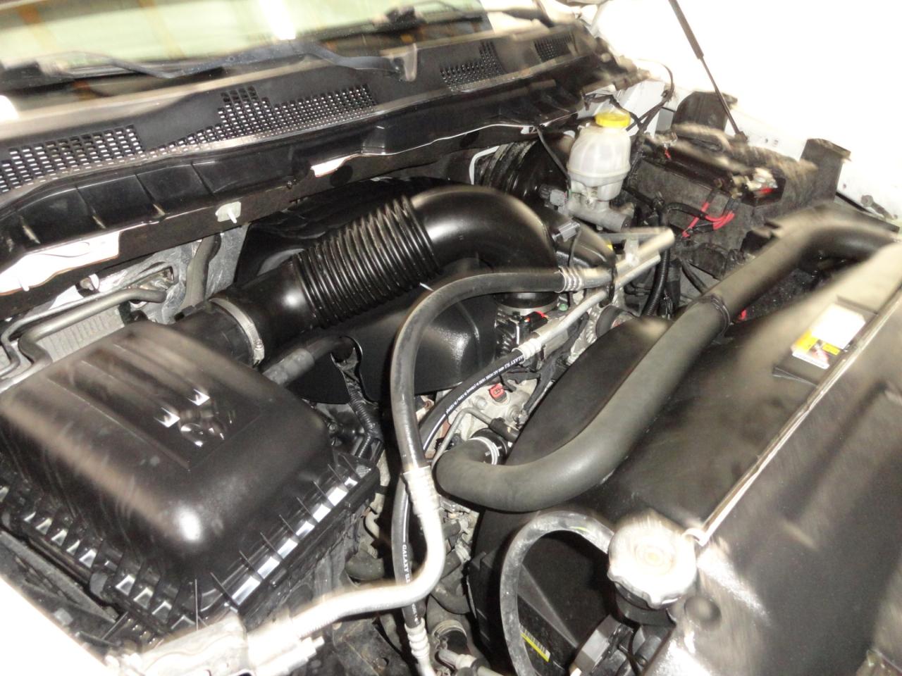 RAM 1500 Classic SLT 4x2 Crew Cab 6'4" Box 2019