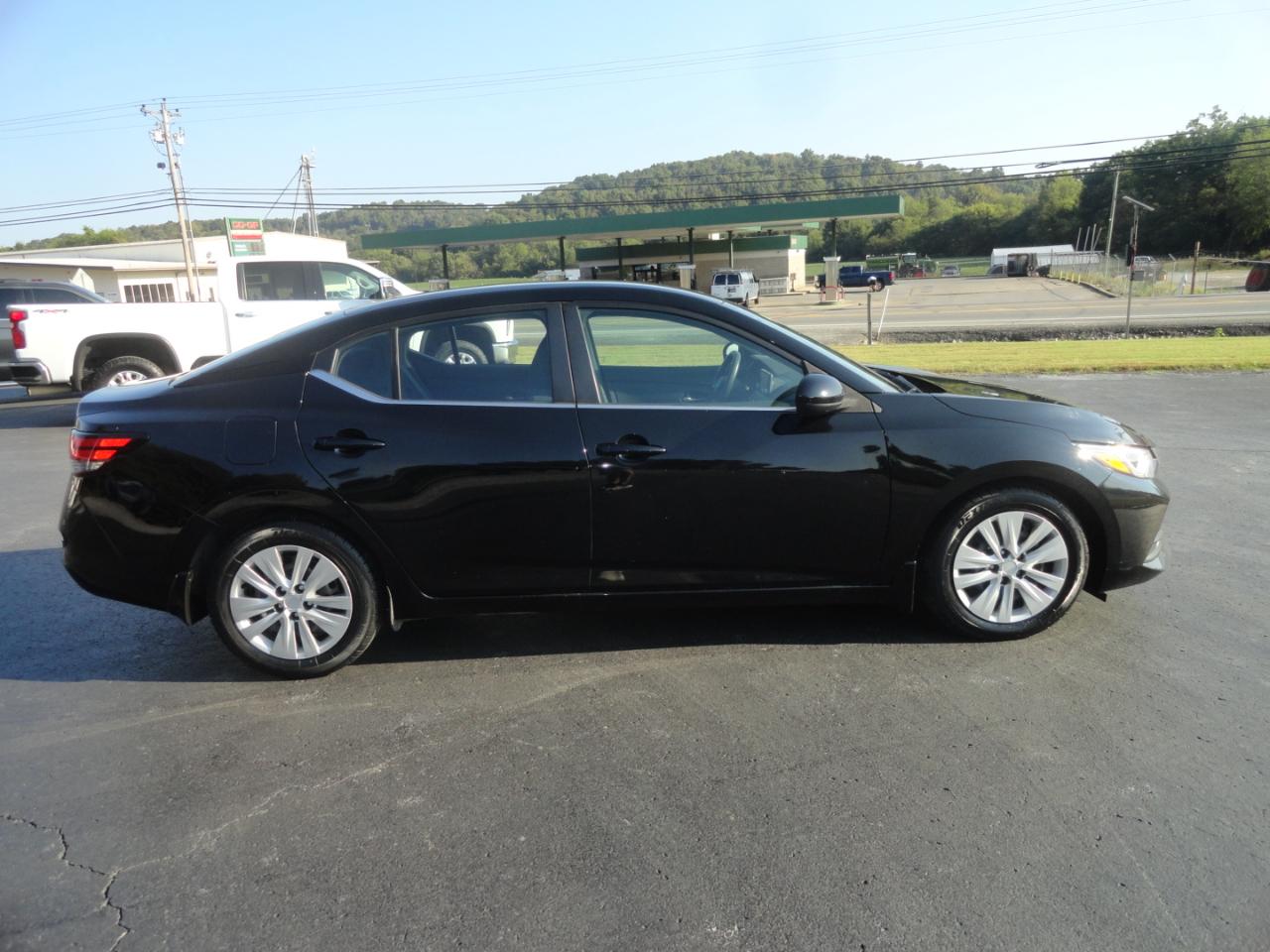 2022 Nissan Sentra S - Photo 6