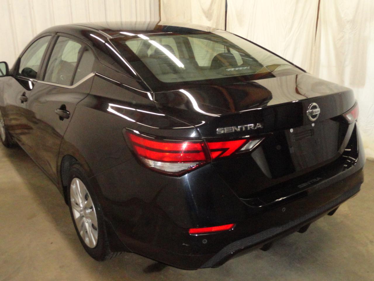 2022 Nissan Sentra S - Photo 19