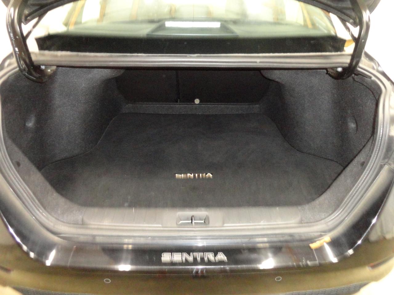 2022 Nissan Sentra S - Photo 42