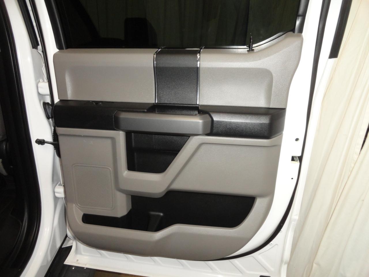 2018 Ford F-250 Super Duty XLT - Photo 26