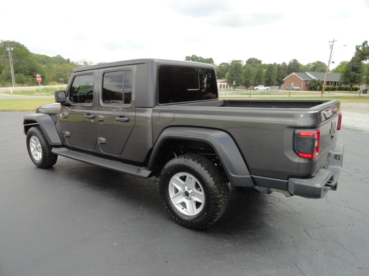 2020 Jeep Gladiator Sport S - Photo 7