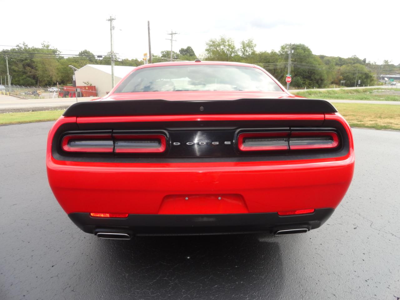 2023 Dodge Challenger SXT - Photo 9