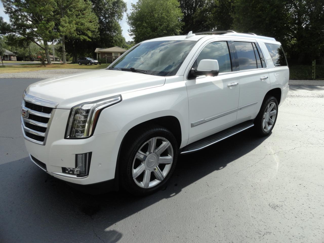 Cadillac Escalade 4WD 4dr Luxury 2018