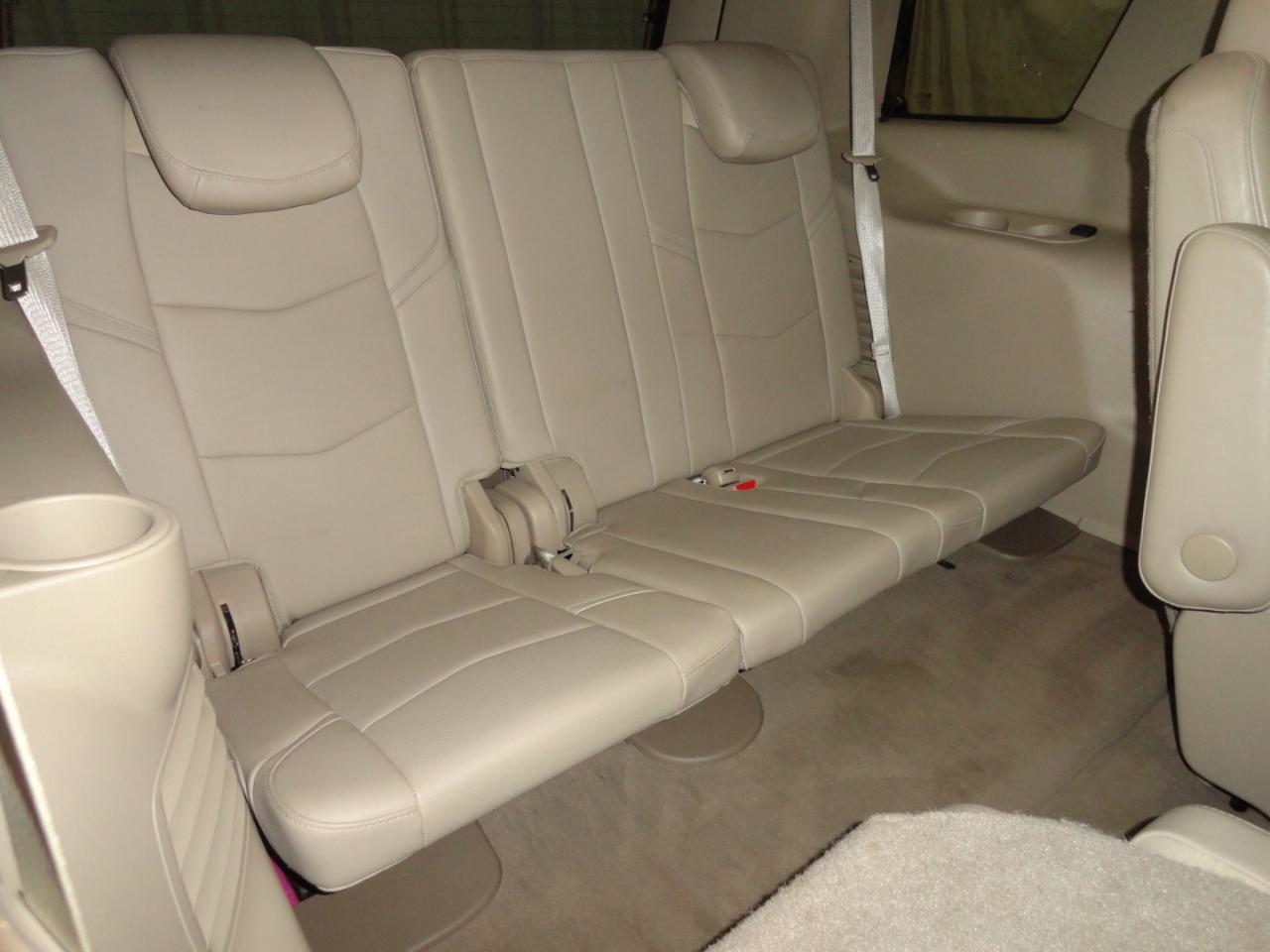Cadillac Escalade 4WD 4dr Luxury 2018