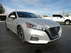 2019 Nissan Altima 