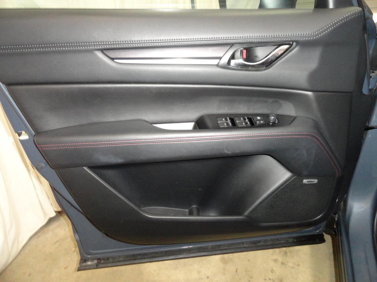 Mazda CX-5 Carbon Edition FWD 2021