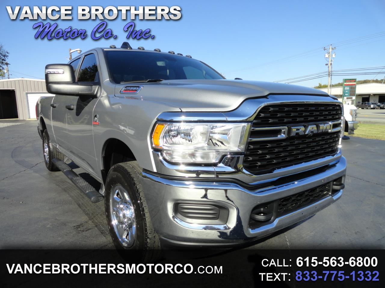 RAM 2500 Tradesman 4x4 Crew Cab 6'4" Box 2024
