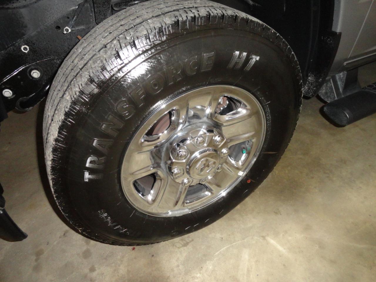 RAM 2500 Tradesman 4x4 Crew Cab 6'4" Box 2024