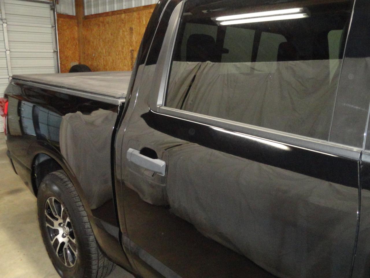 Nissan Titan 4x2 Crew Cab SV 2022