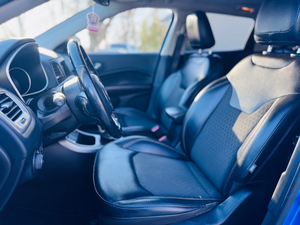 Jeep Compass Latitude FWD 2019