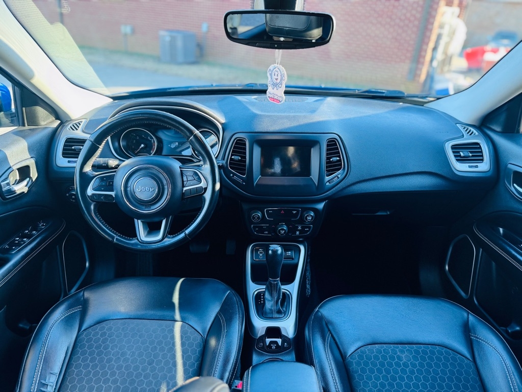 Jeep Compass Latitude FWD 2019