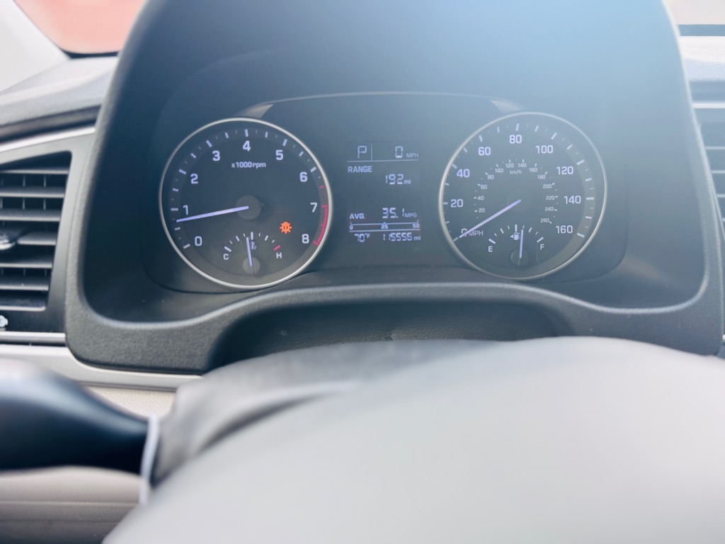 Hyundai Elantra SE 6AT 2017