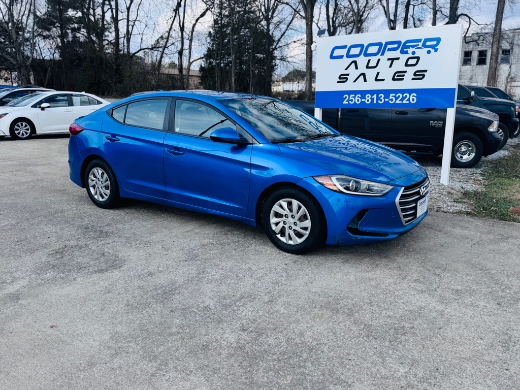Hyundai Elantra SE 6AT 2017