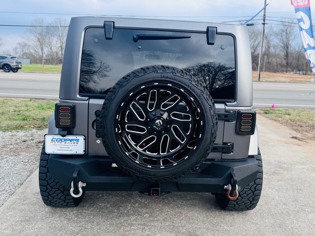 Jeep Wrangler Unlimited Sahara 4WD 2016