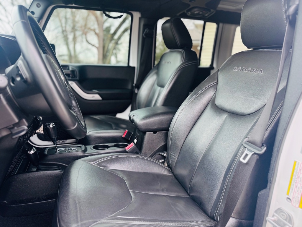 Jeep Wrangler Unlimited Sahara 4WD 2016