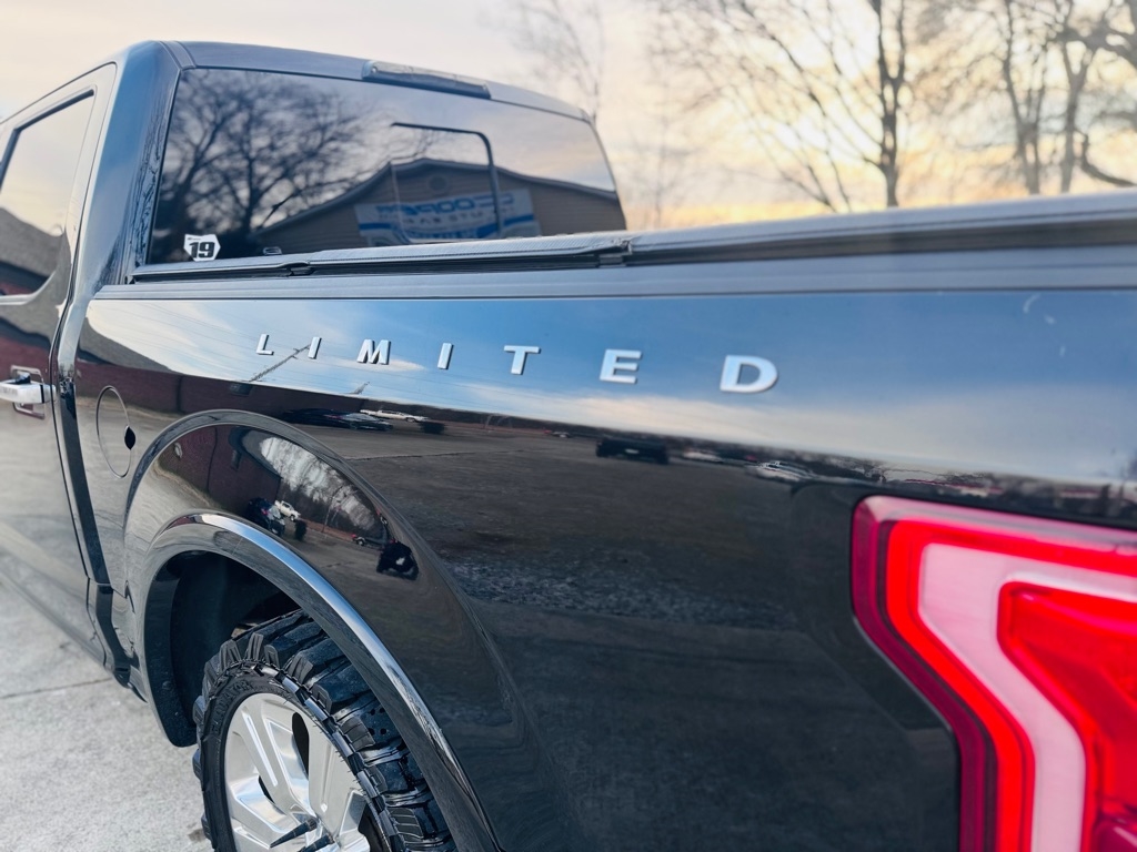 Ford F-150 Lariat SuperCrew 6.5-ft. Bed 4WD 2017