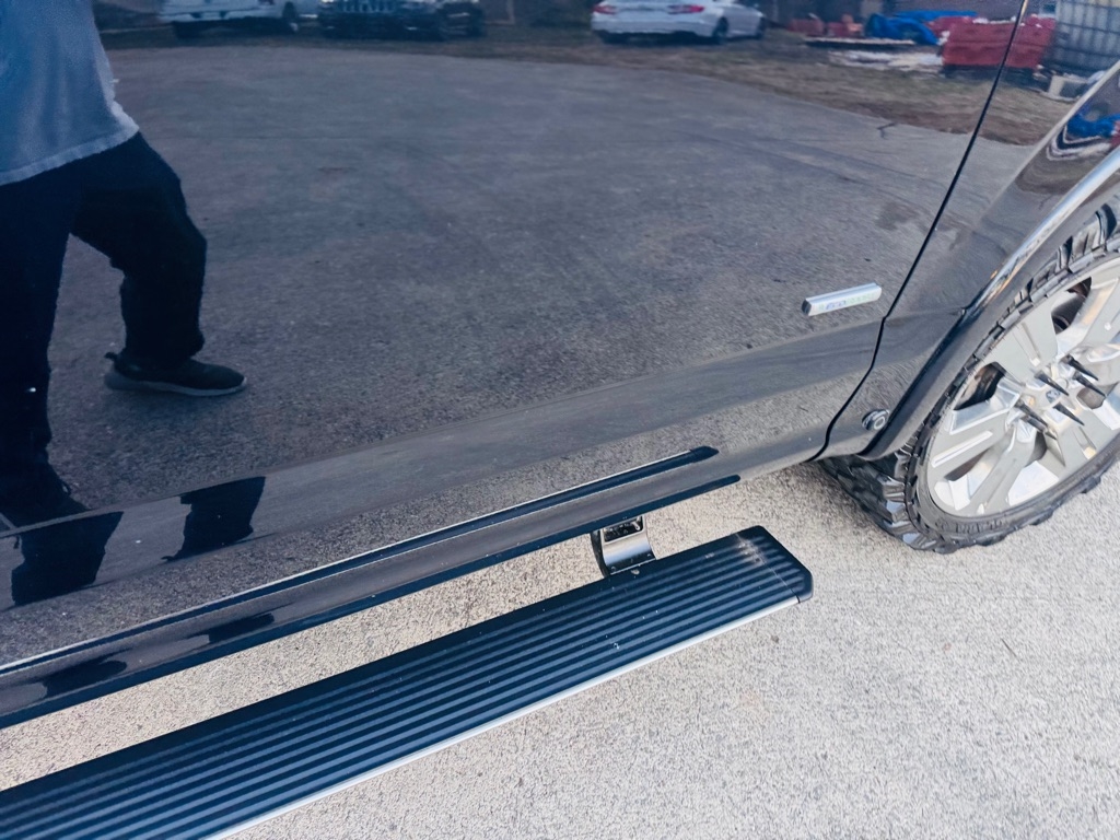 Ford F-150 Lariat SuperCrew 6.5-ft. Bed 4WD 2017