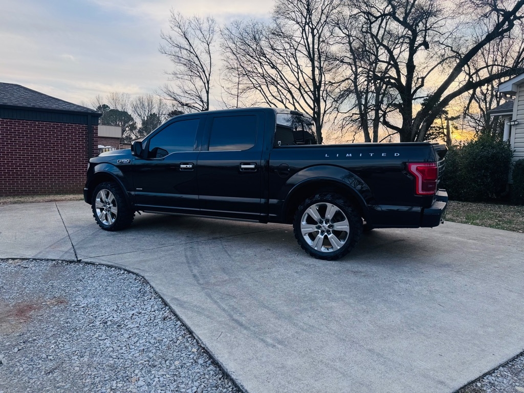Ford F-150 Lariat SuperCrew 6.5-ft. Bed 4WD 2017