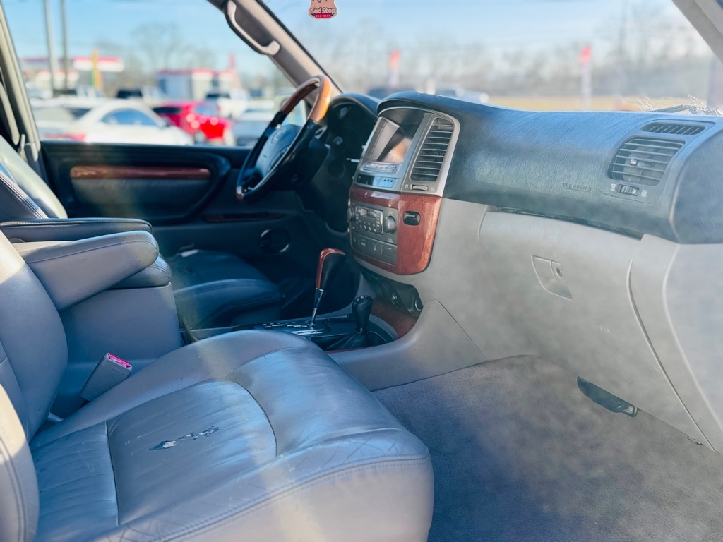 Lexus LX 470 Sport Utility 2006