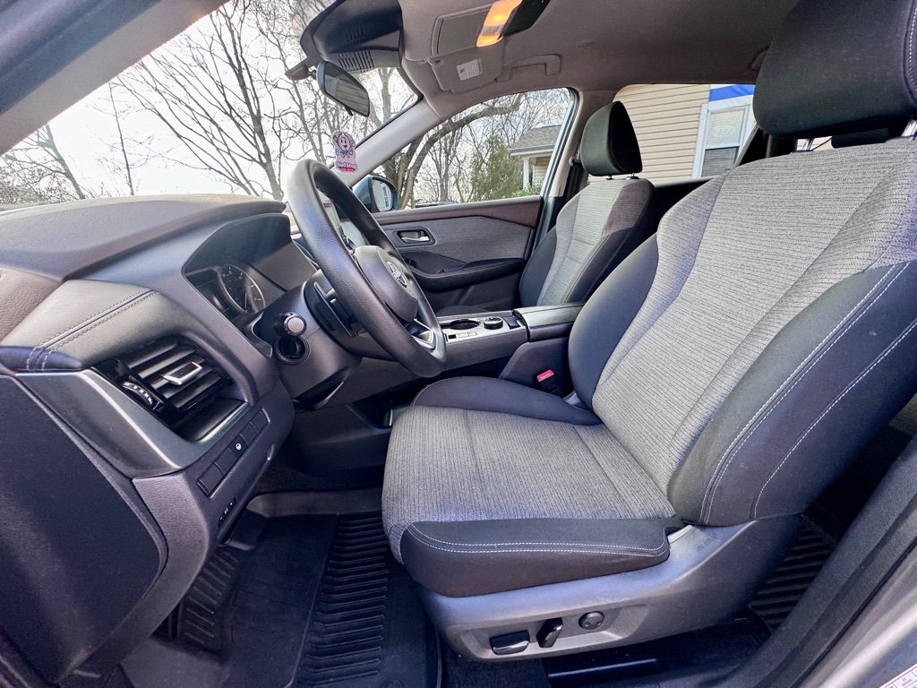 Nissan Rogue SV AWD 2022