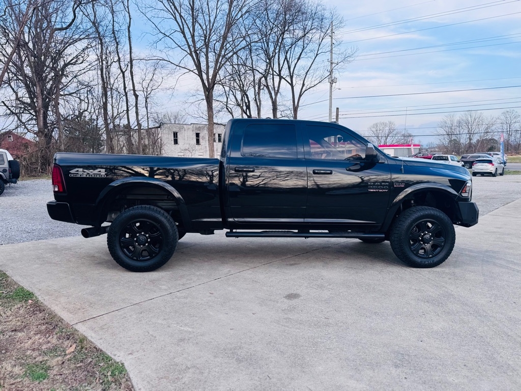 RAM 2500 Laramie Crew Cab SWB 4WD 2017