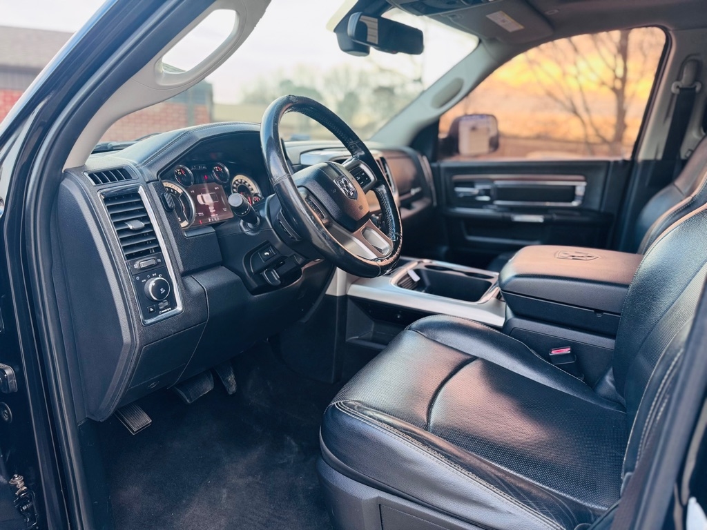 RAM 2500 Laramie Crew Cab SWB 4WD 2017