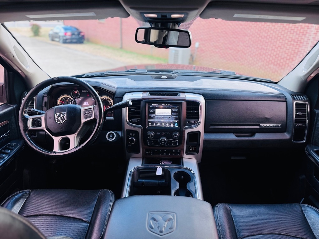 RAM 2500 Laramie Crew Cab SWB 4WD 2017