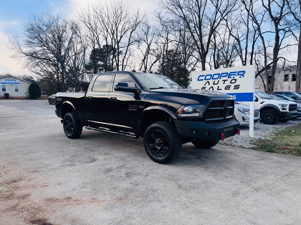 RAM 2500 Laramie Crew Cab SWB 4WD 2017