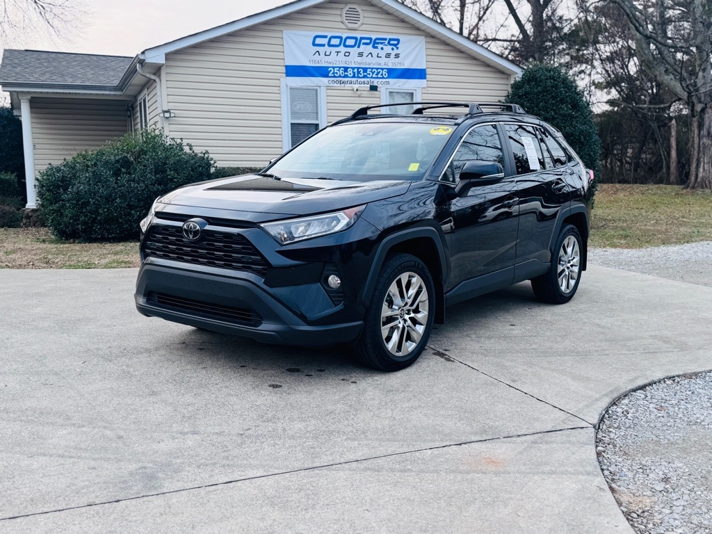 Toyota RAV4 XLE Premium AWD 2021