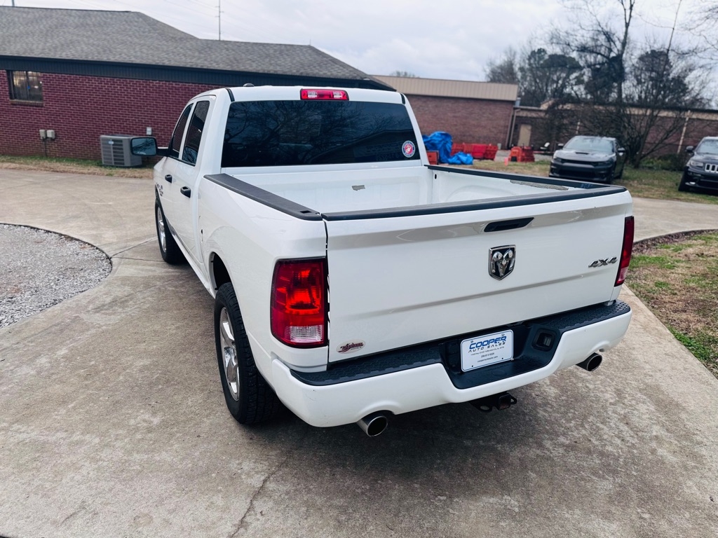 RAM 1500 Classic Tradesman Crew Cab SWB 4WD 2019