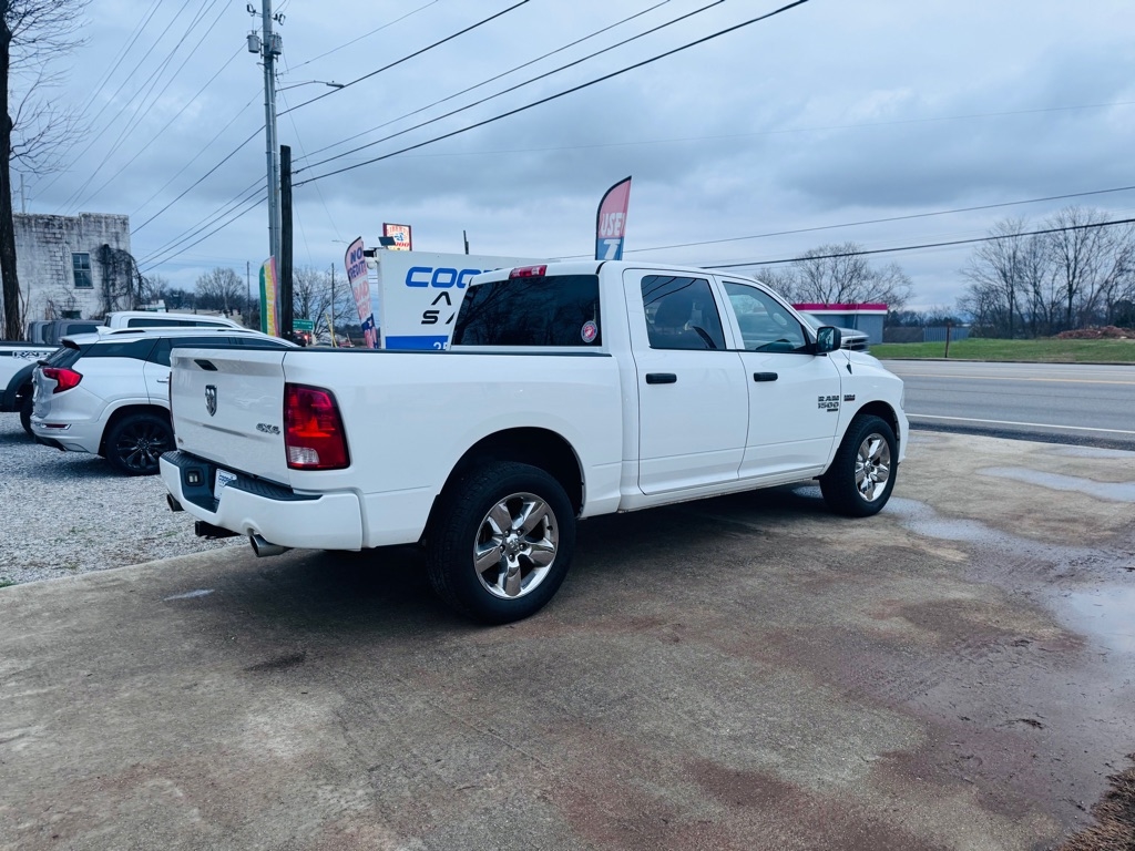 RAM 1500 Classic Tradesman Crew Cab SWB 4WD 2019