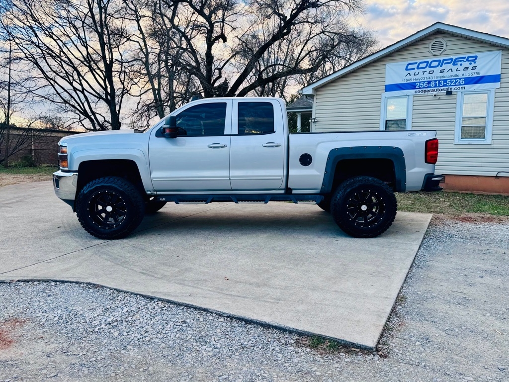 Chevrolet Silverado 2500HD LT Double Cab 4WD 2017
