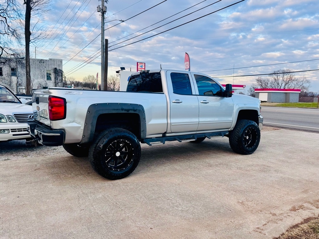 Chevrolet Silverado 2500HD LT Double Cab 4WD 2017