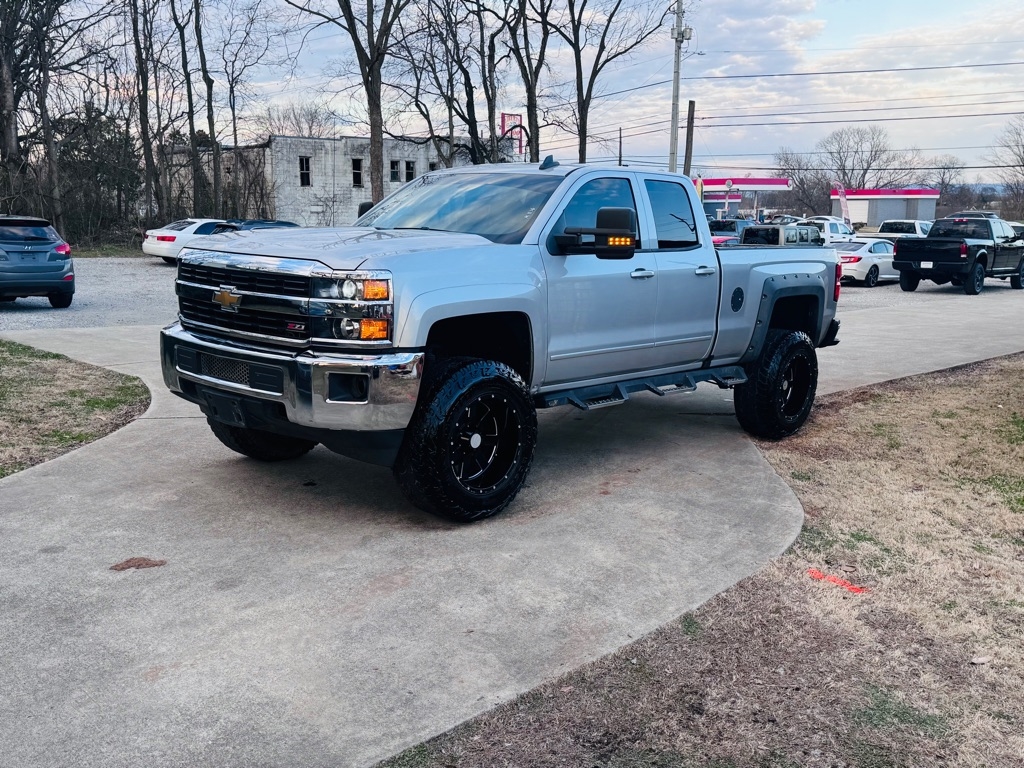 Chevrolet Silverado 2500HD LT Double Cab 4WD 2017