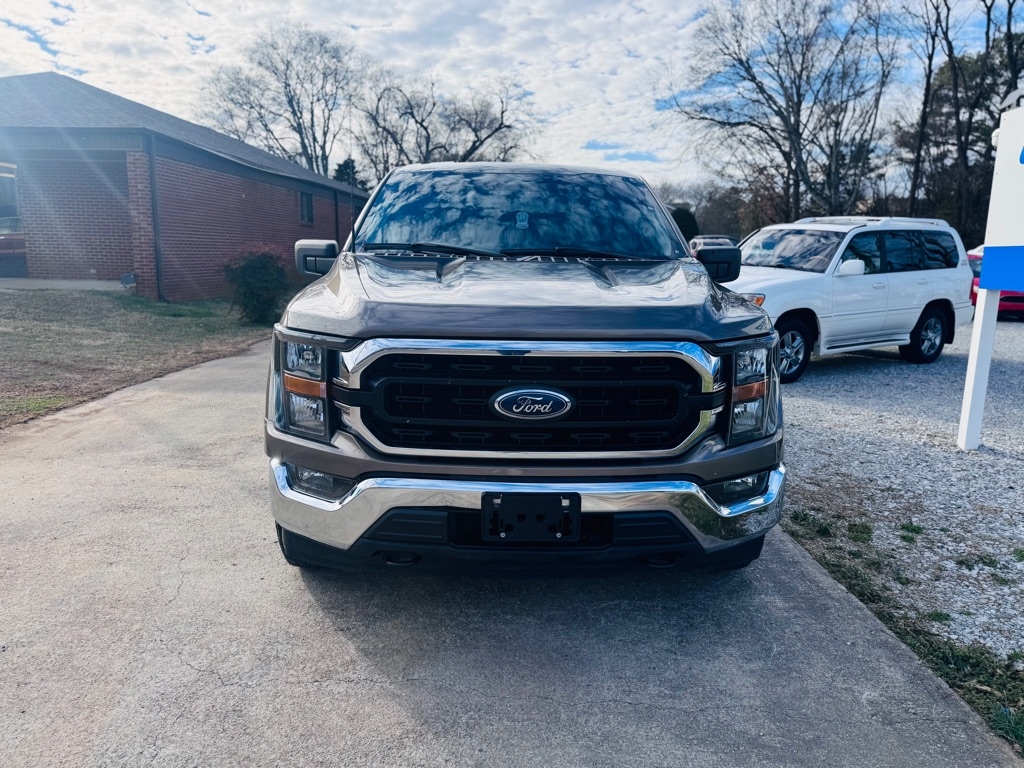Ford F-150 XLT SuperCrew 5.5-ft. Bed 4WD 2023