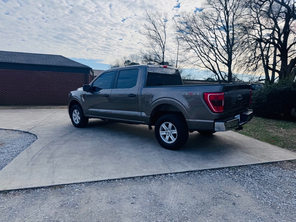 Ford F-150 XLT SuperCrew 5.5-ft. Bed 4WD 2023