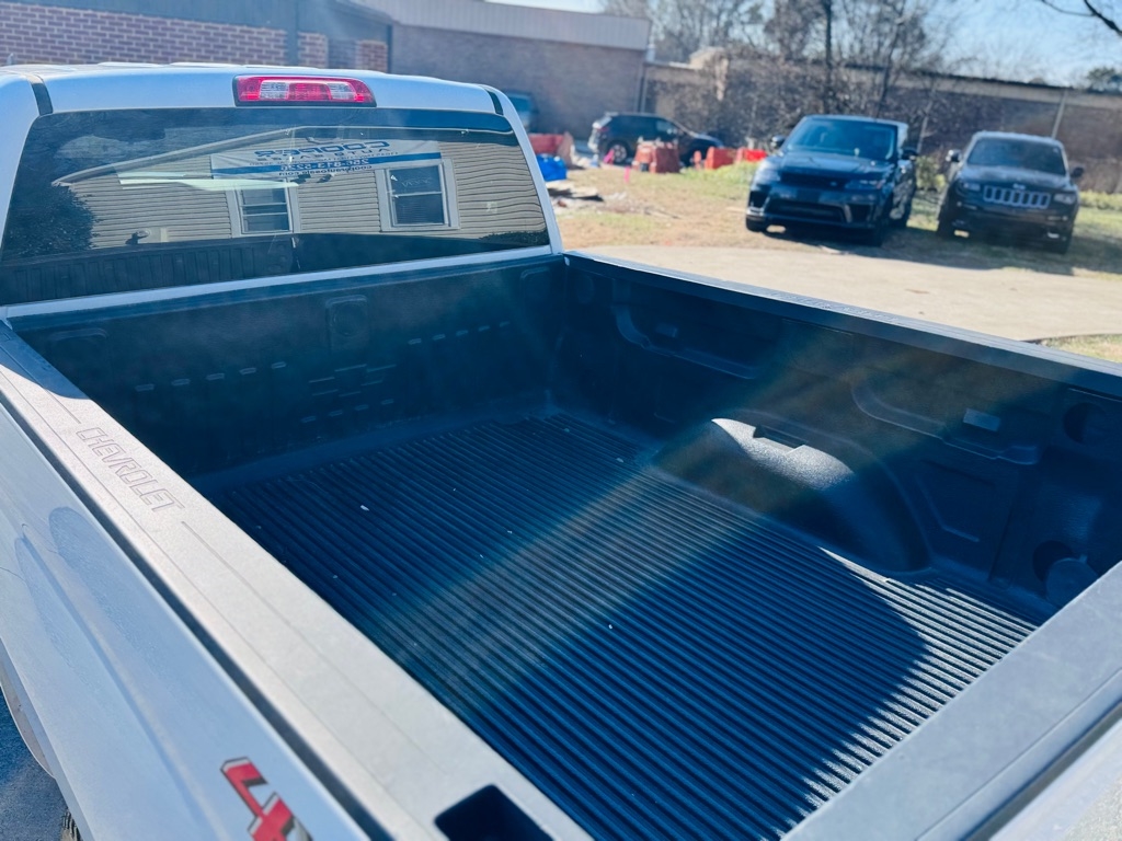 Chevrolet Silverado 1500 LT Double Cab 4WD 2018