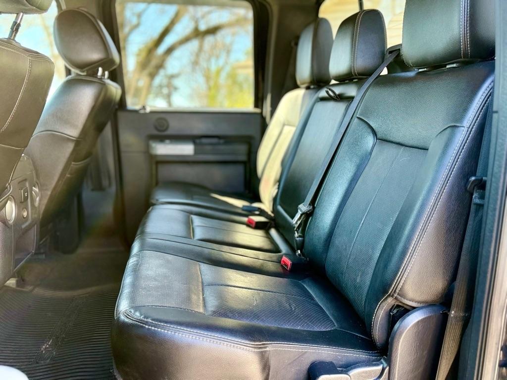 Ford F-250 SD Lariat Crew Cab 4WD 2015