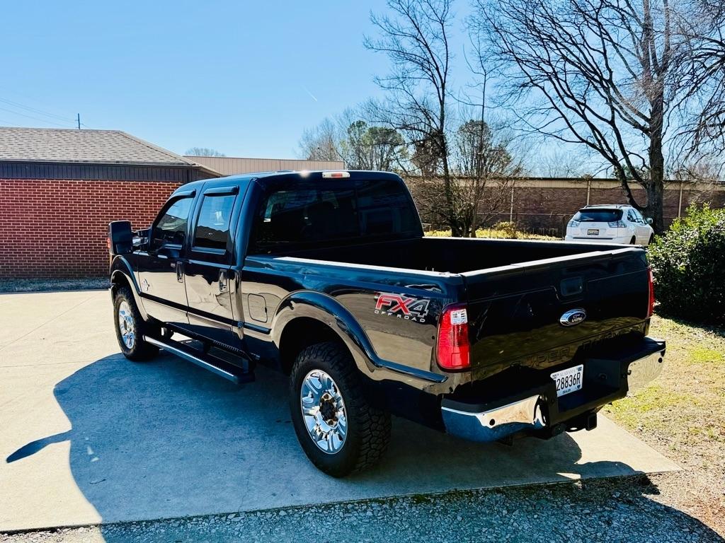 Ford F-250 SD Lariat Crew Cab 4WD 2015