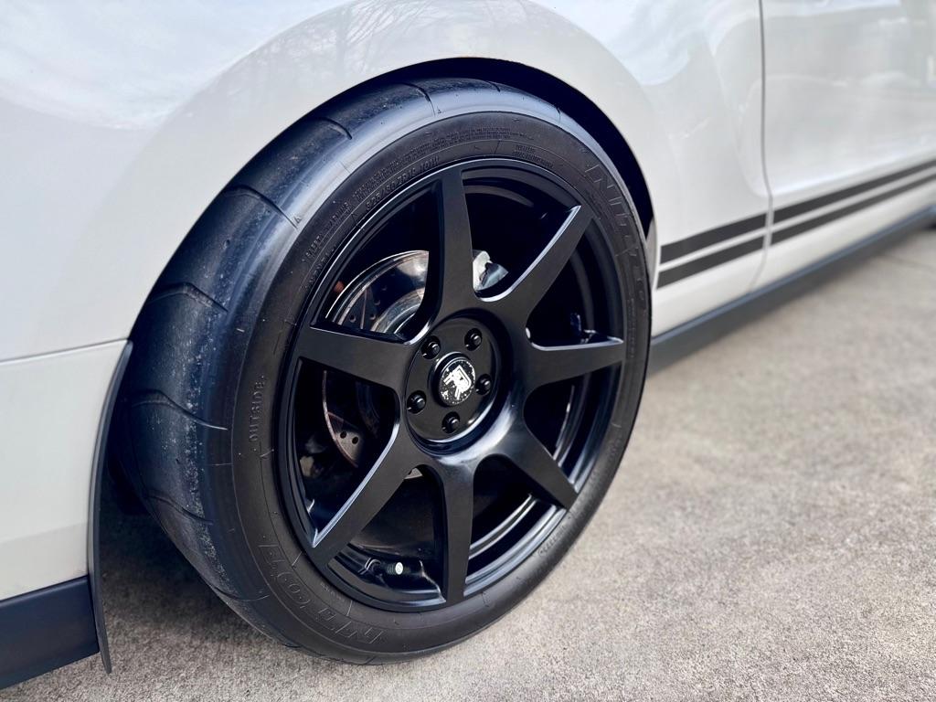 Ford Shelby GT500 Coupe 2012