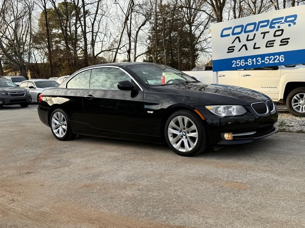 BMW 3-Series 328i Convertible 2011